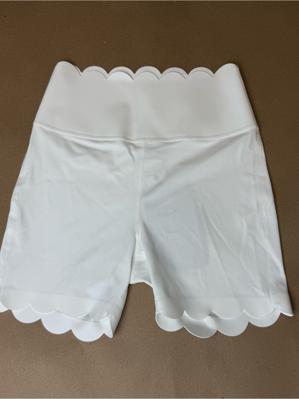 NWT Anna-Kaci White Scalloped Biker Shorts Size S